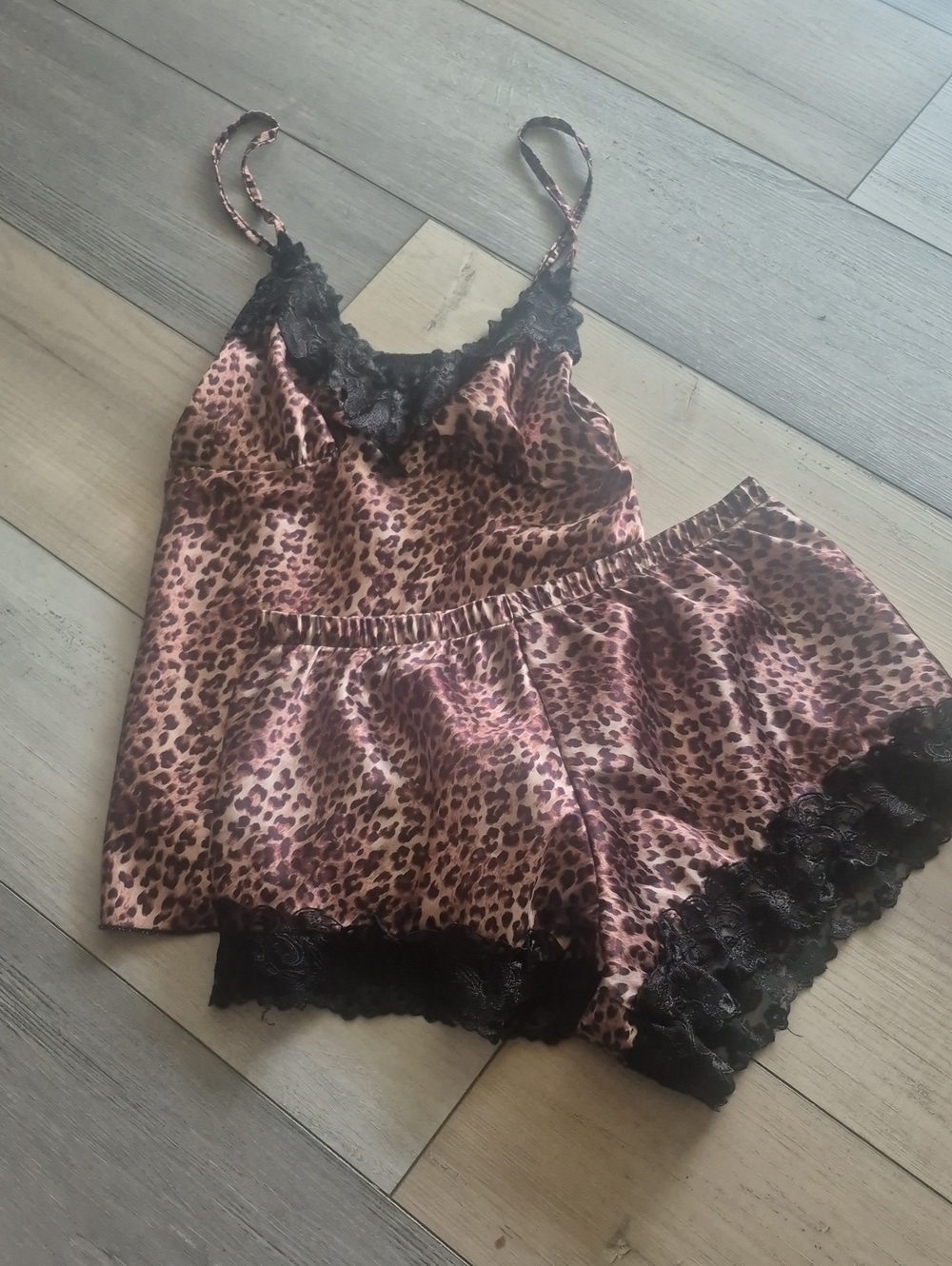 Rachel Leopard Satin Cami & Shorts Set with Black Lace Super Sexy Size M